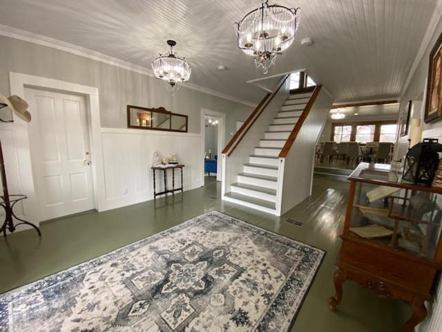 Dabbs Hotel Bed And Breakfast Llano Екстер'єр фото